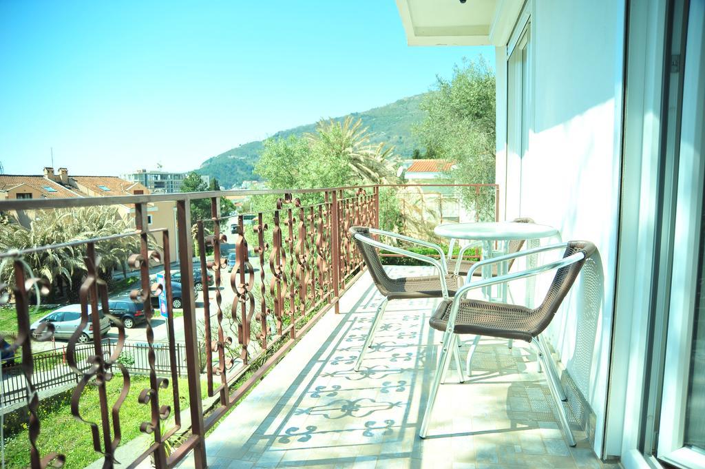 Grejm Family Apartments Petrovac Exterior foto