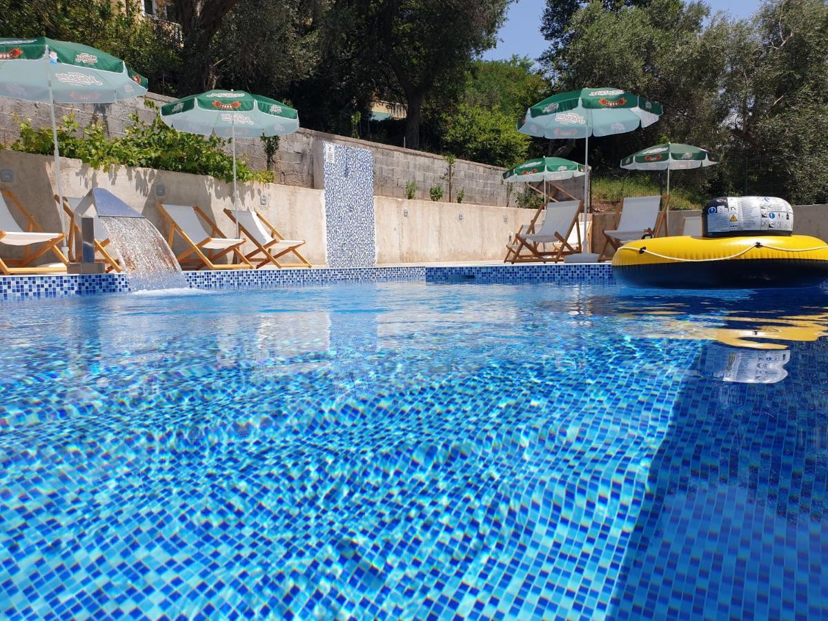 Grejm Family Apartments Petrovac Exterior foto